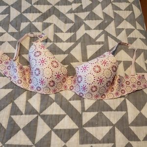 Victoria's Secret Body By Victoria 36DD